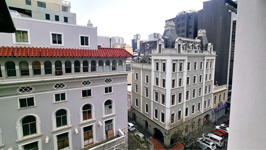 1 Bedroom Property for Sale in Cape Town City Centre Western Cape